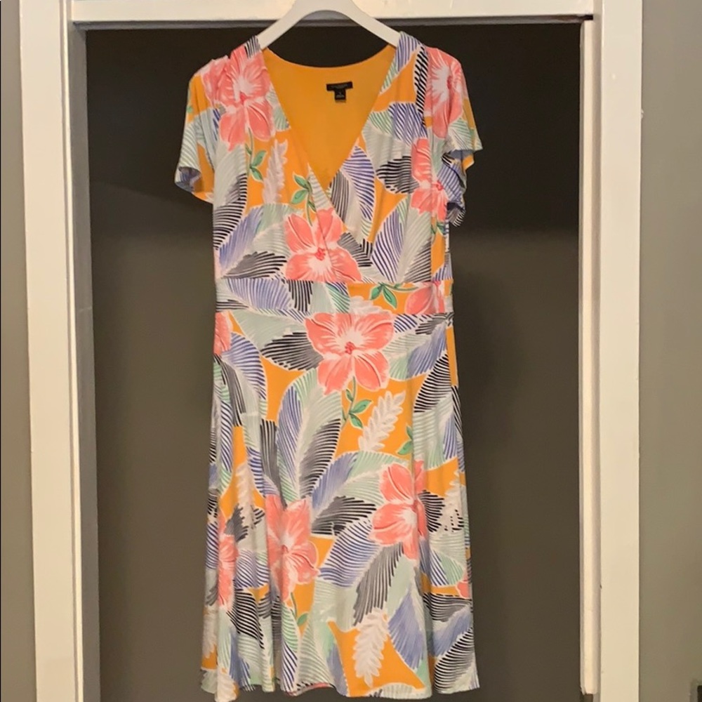 Ann Taylor Floral Flutter Sleeve Dress